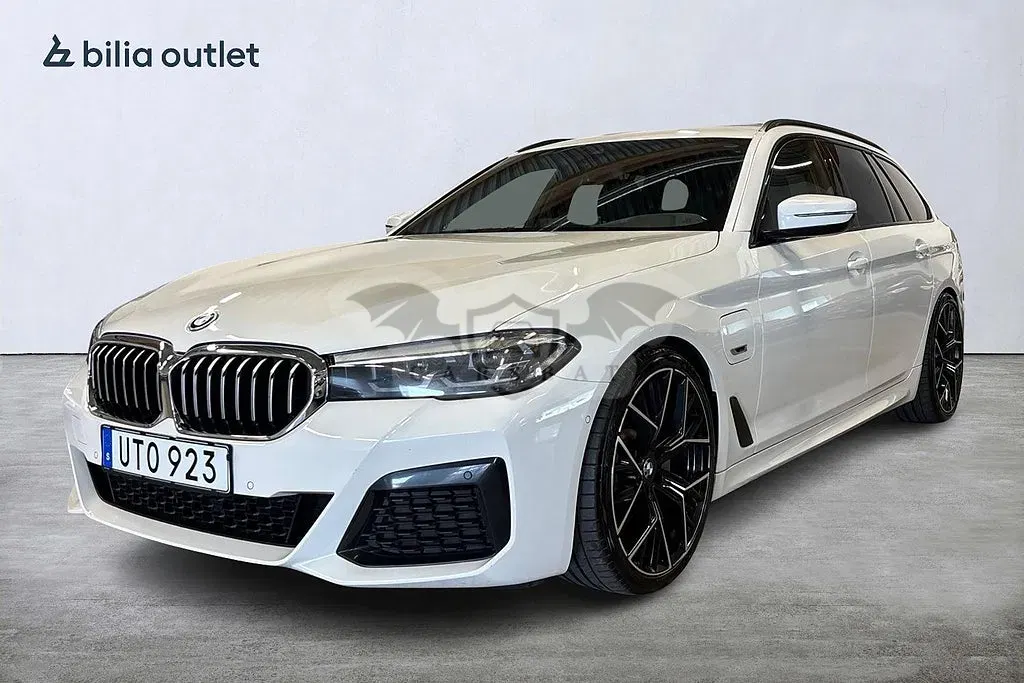 BMW 5 Series 530e 2023