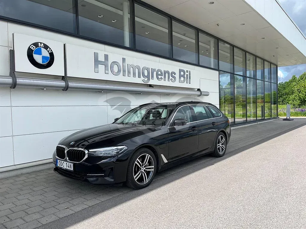 BMW 5 Series 530e 2021