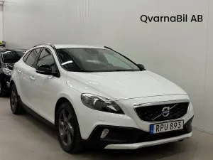 Volvo V40 2015