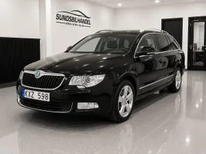 Skoda Superb 2011