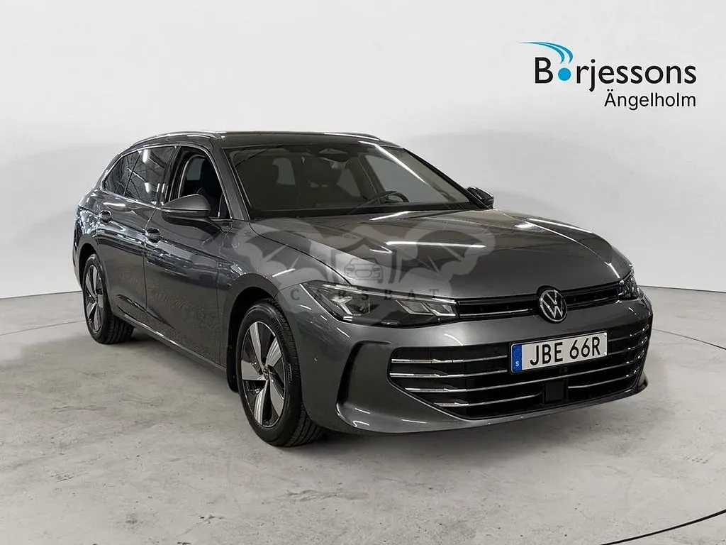 Volkswagen Passat 2025