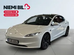 Tesla Model 3 2024