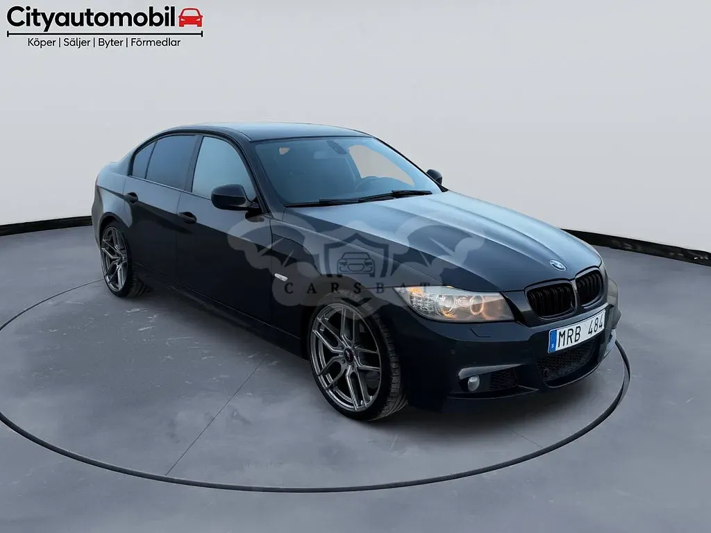 BMW 3 Series 2011