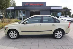 Volvo S40 2004