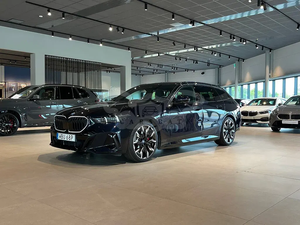 BMW 5 Series 530e 2025
