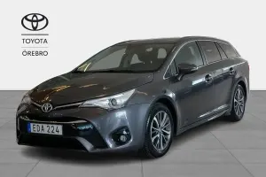 Toyota Avensis 2016