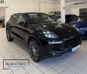 Porsche Cayenne 2016