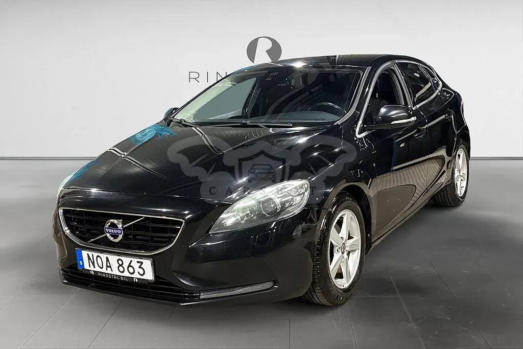Volvo V40 2015