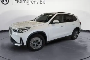 BMW iX1 2025