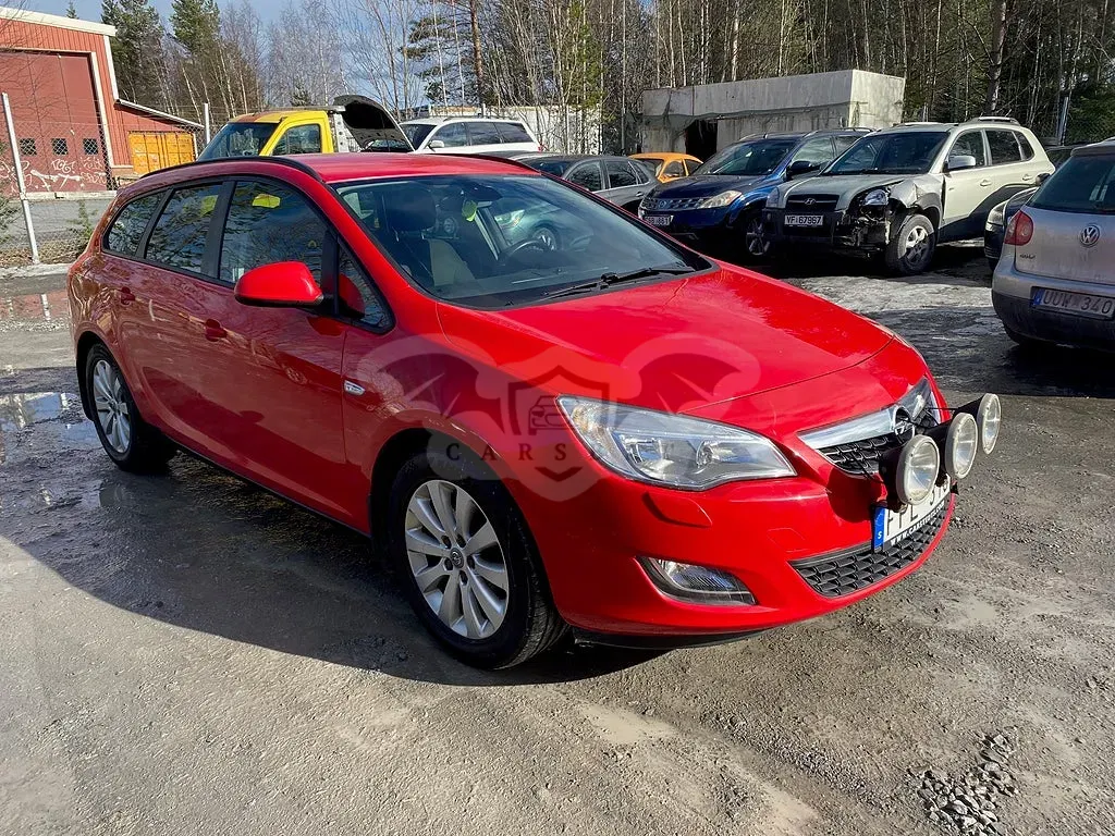 Opel Astra 2011