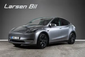 Tesla Model Y 2025