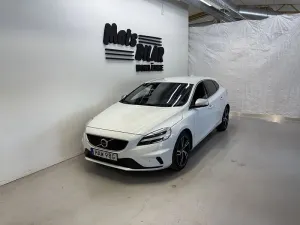 Volvo V40 2019