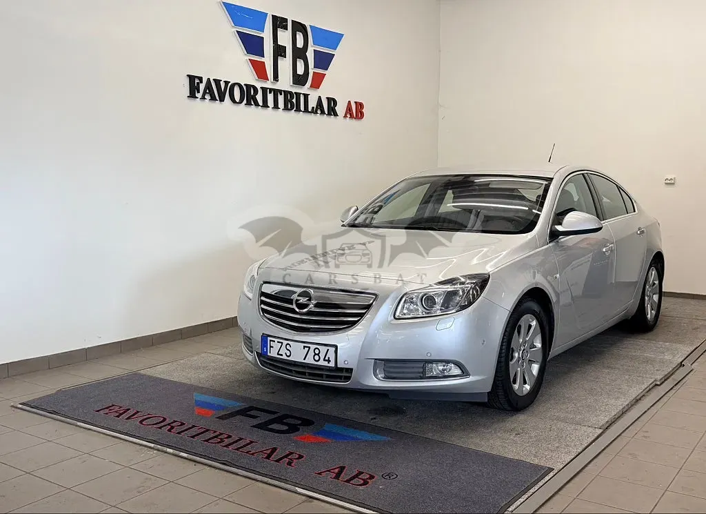 Opel Insignia 2011