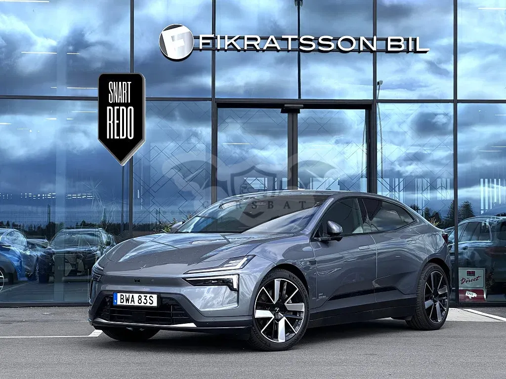 Polestar 4 2025