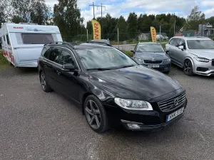 Volvo V70 2015