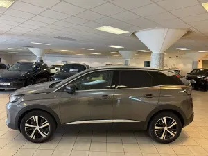 Peugeot 3008 2023