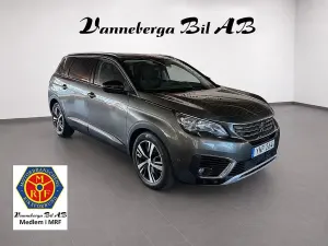 Peugeot 5008 2017