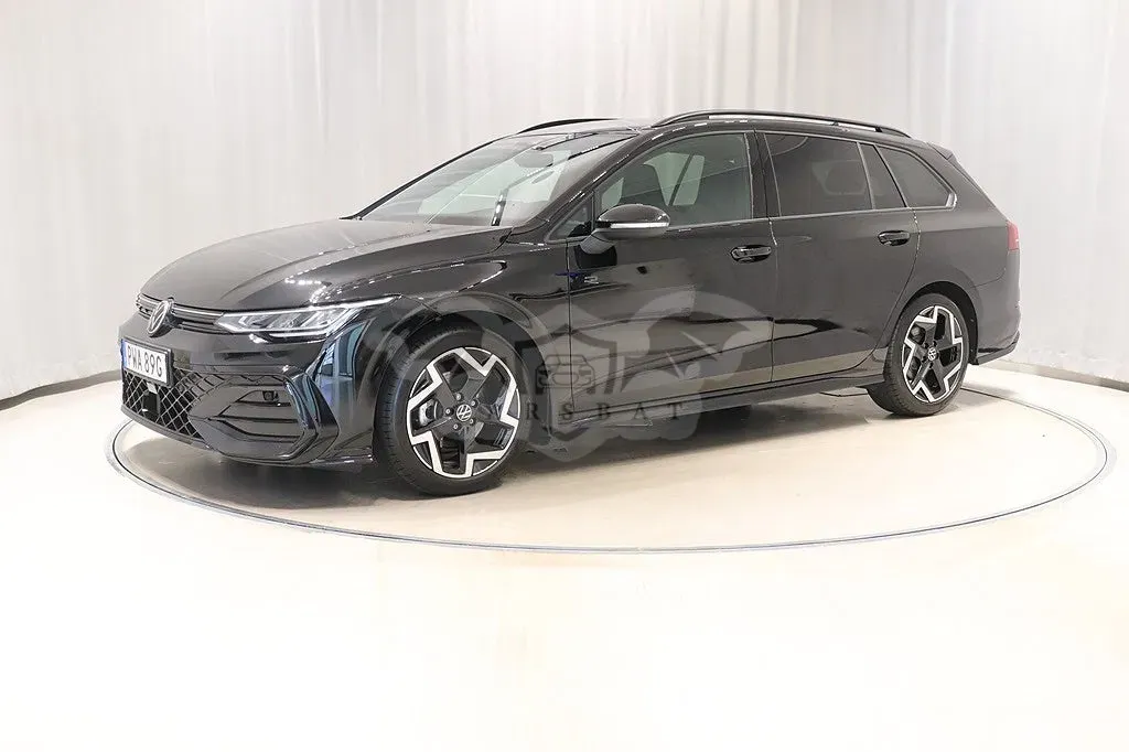Volkswagen Golf 2025