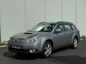 Subaru Outback 2011