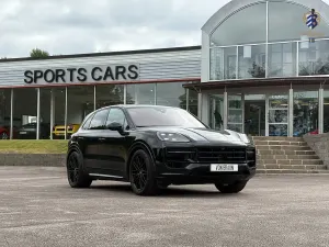 Porsche Cayenne 2025