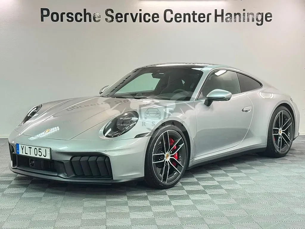 Porsche 911 2025