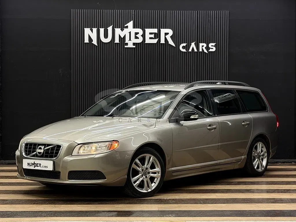 Volvo V70 2011