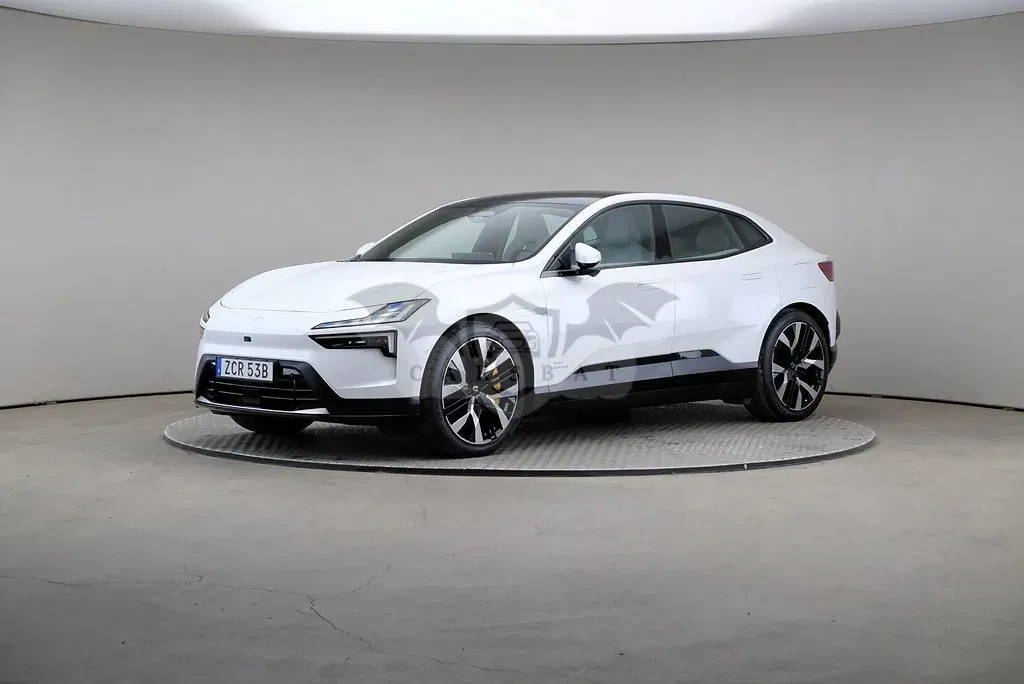 Polestar 4 2025