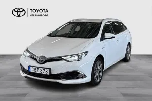 Toyota Auris 2015