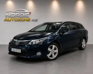 Toyota Avensis 2015