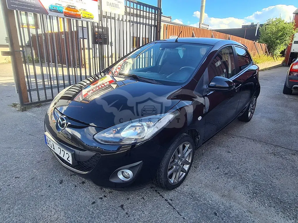 Mazda 2 2013