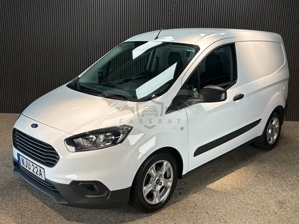 Ford Transit Courier 2020