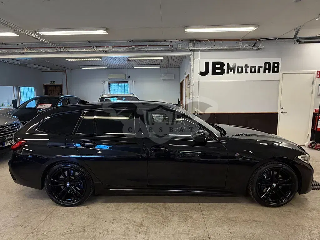 BMW 3 Series 2021
