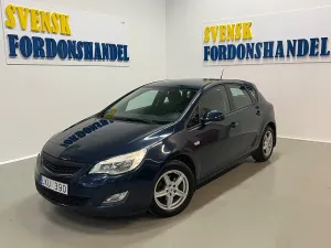 Opel Astra 2011