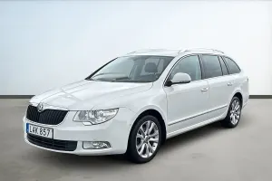 Skoda Superb 2011