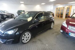 Peugeot 308 2016
