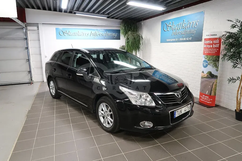 Toyota Avensis 2011
