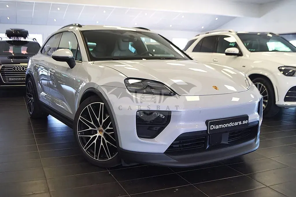 Porsche Macan 2025