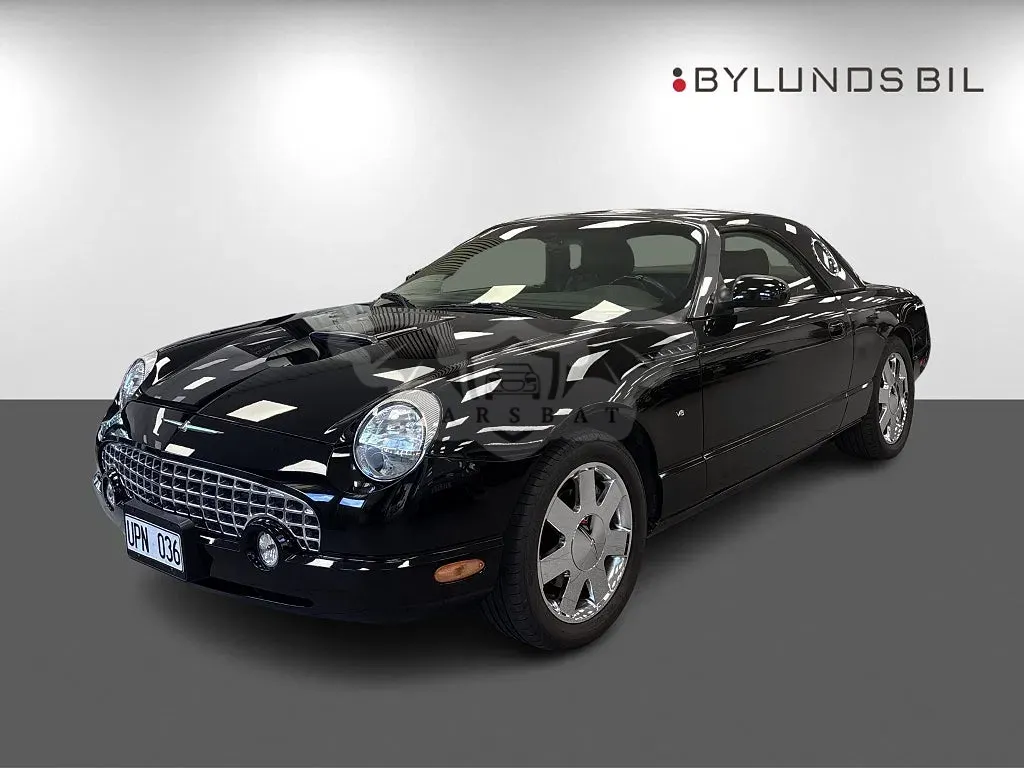 Ford Thunderbird 2002