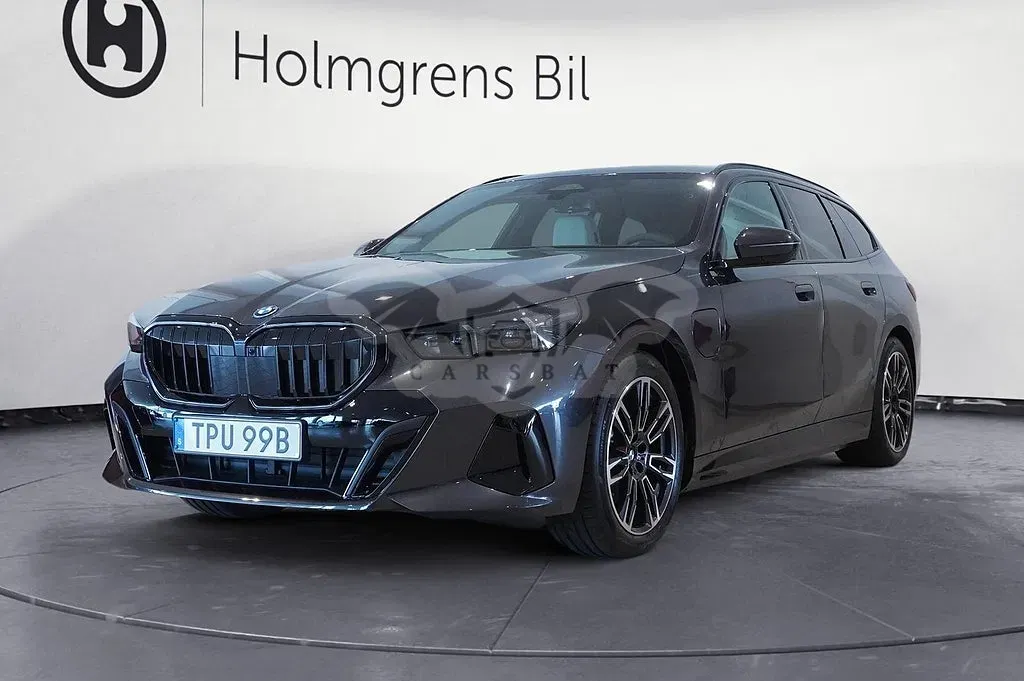 BMW 5 Series 530e 2027