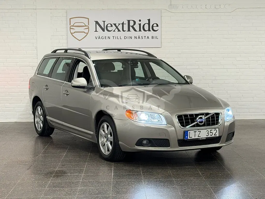 Volvo V70 2012