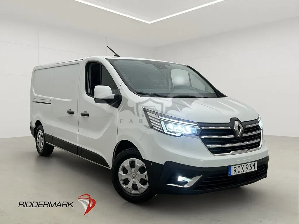 Renault Trafic 2023