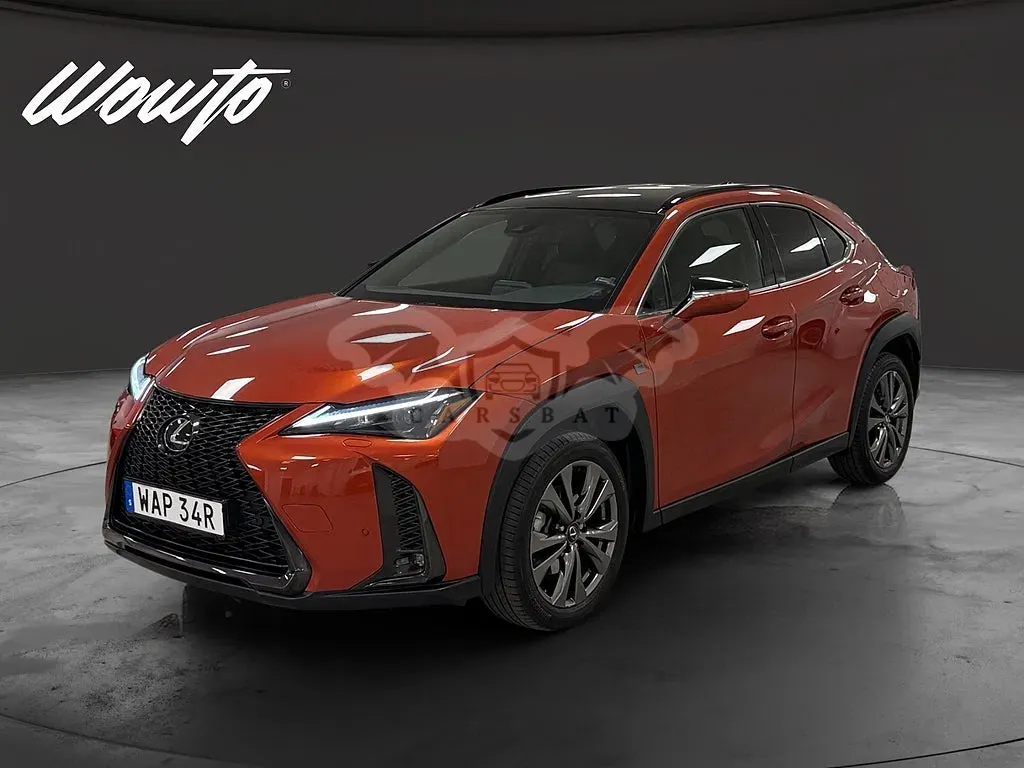 Lexus UX 2023