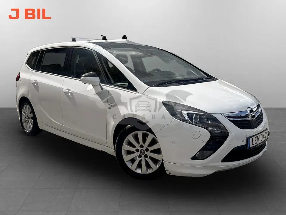 Opel Zafira 2015