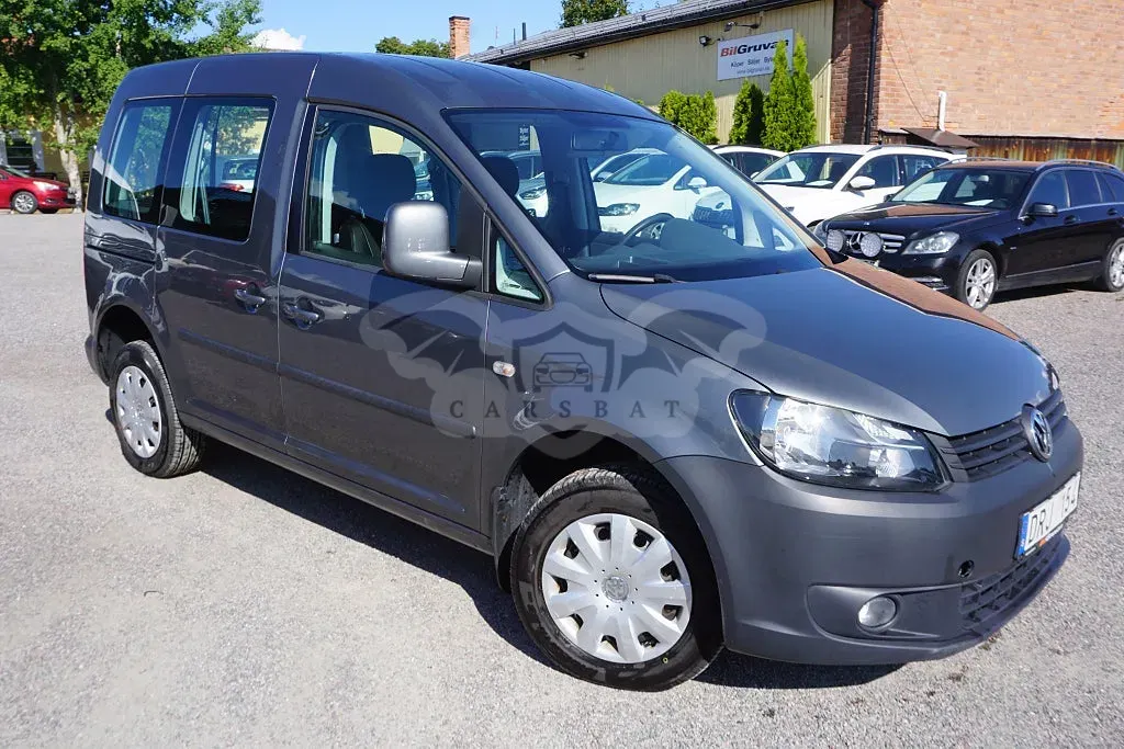 Volkswagen Caddy 2011
