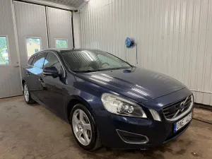 Volvo V60 2011