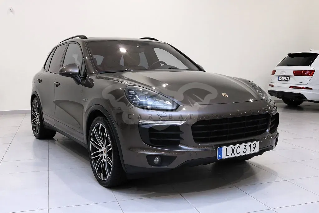 Porsche Cayenne 2016
