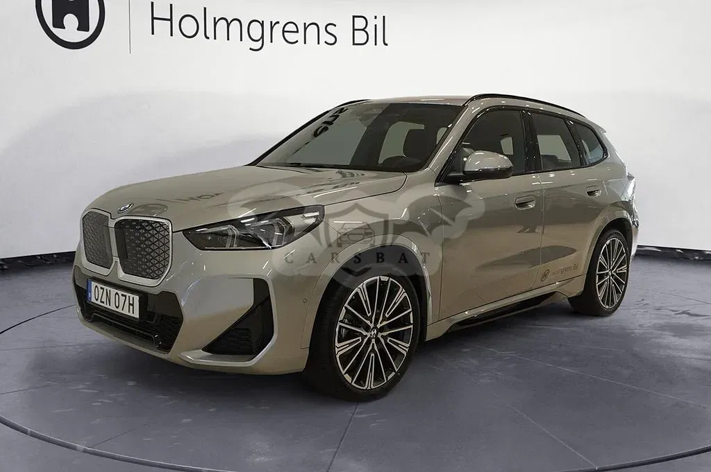 BMW iX1 2026