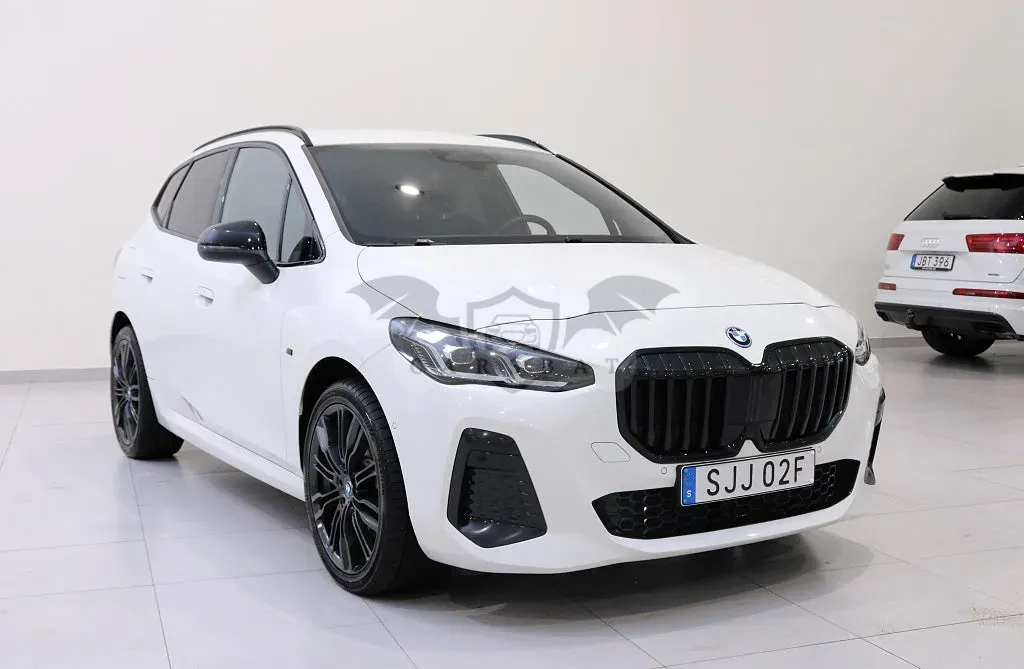 BMW 2 Series 230e 2024