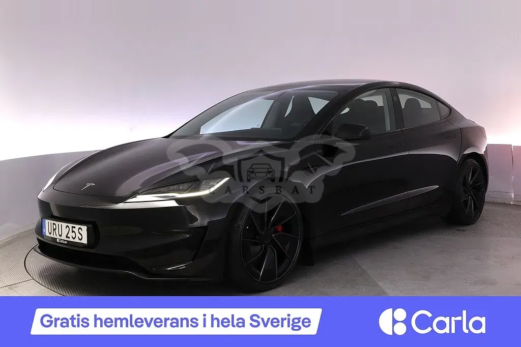 Tesla Model 3 2024
