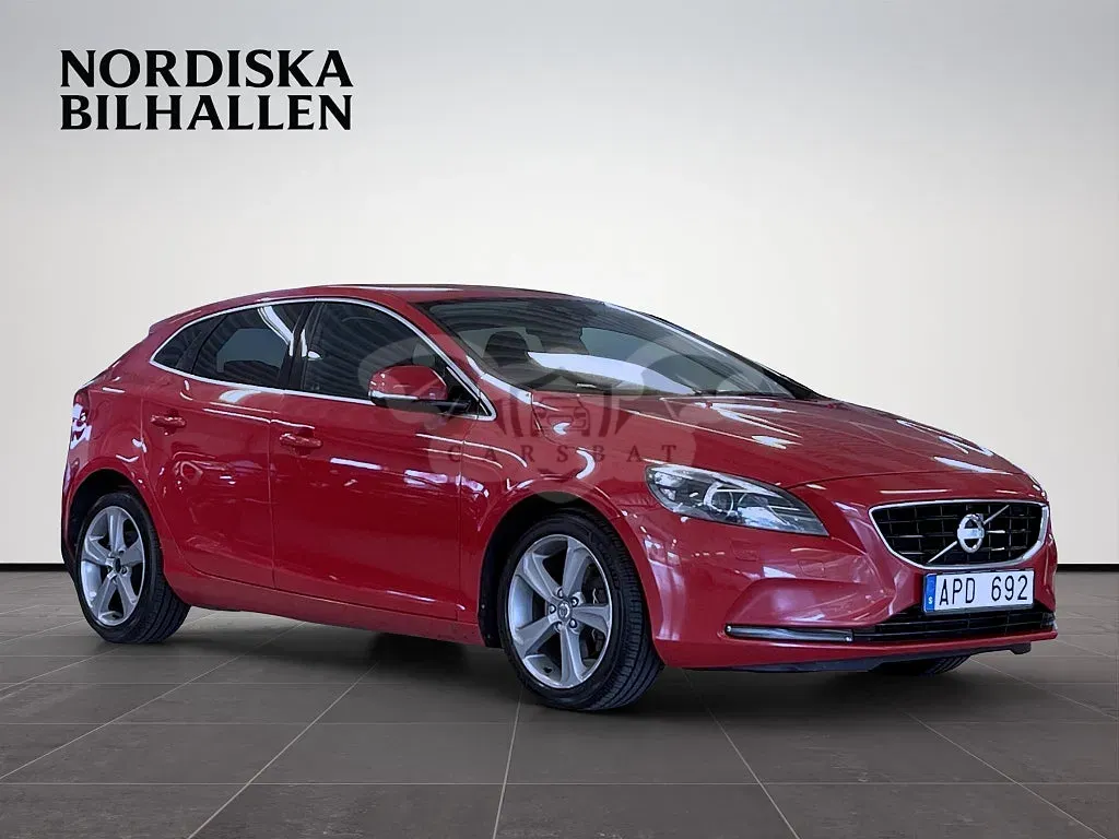 Volvo V40 2013